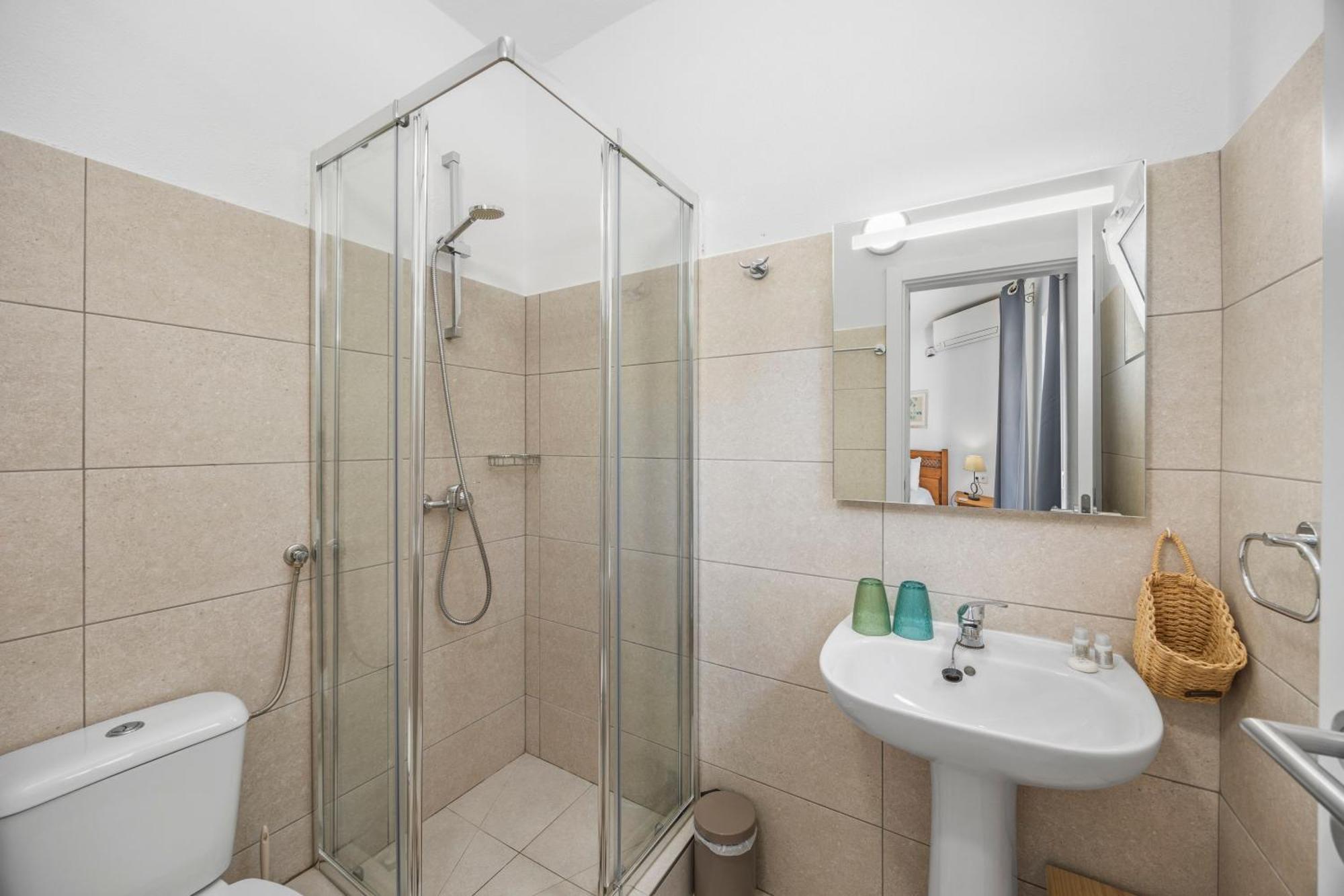 Casa Jardim Oasis Bed & Breakfast Lagoa  Exterior photo