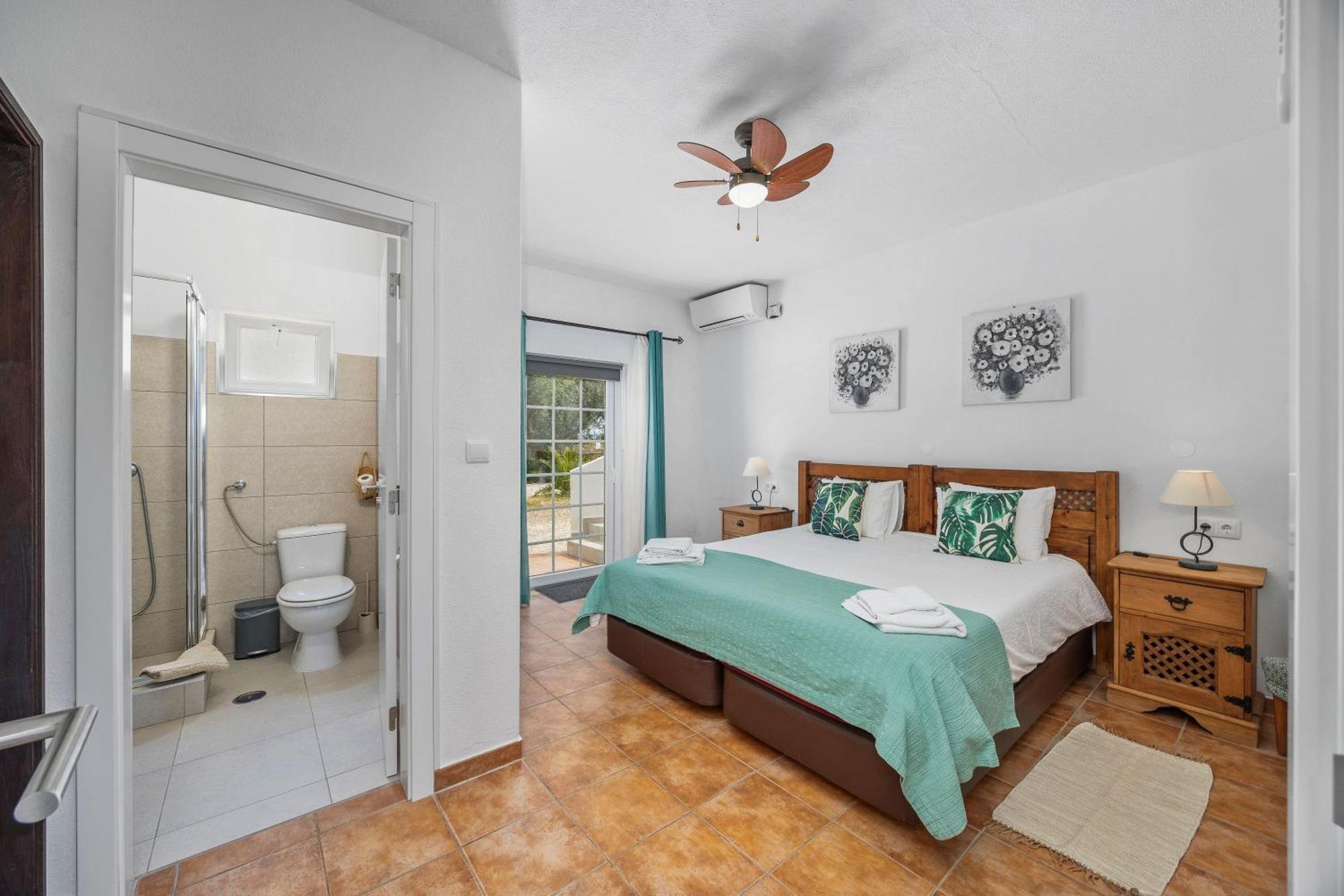 Casa Jardim Oasis Bed & Breakfast Lagoa  Exterior photo